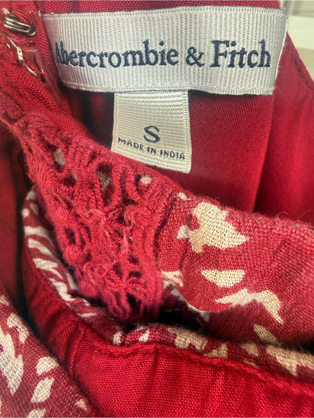 Abercrombie & Fitch Floral Lace Trim Romper Size Small Red Boho - Picture 7 of 10